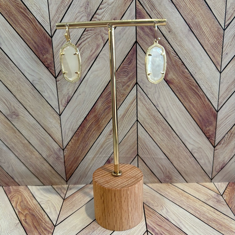 Kendra Scott Gold Dani Ivory Mother of Pearl Drop Earrings. Ear-wire Closure.